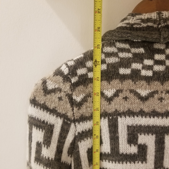 Abercrombie & Fitch Brown & Cream Aztec Print Waterfall Front Cardigan XS-S - Picture 12 of 12